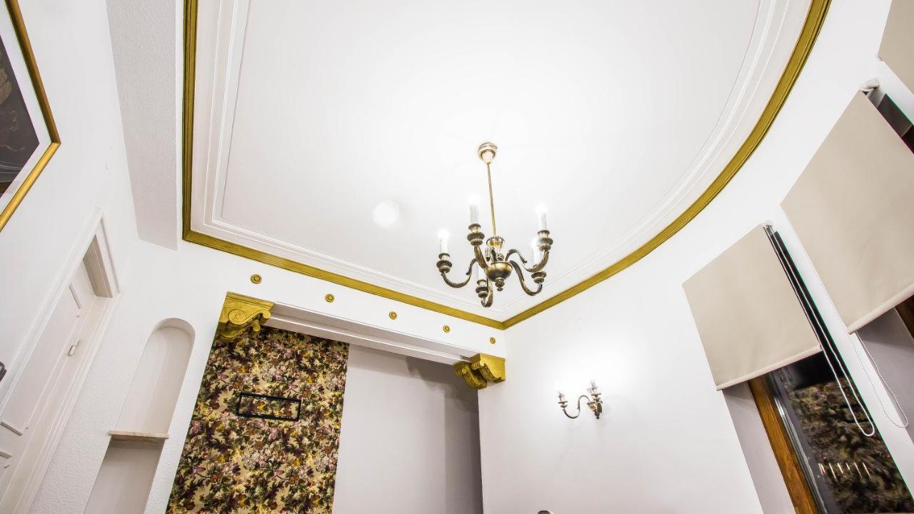 Central Arghezi University Square Apartment Bucharest Luaran gambar